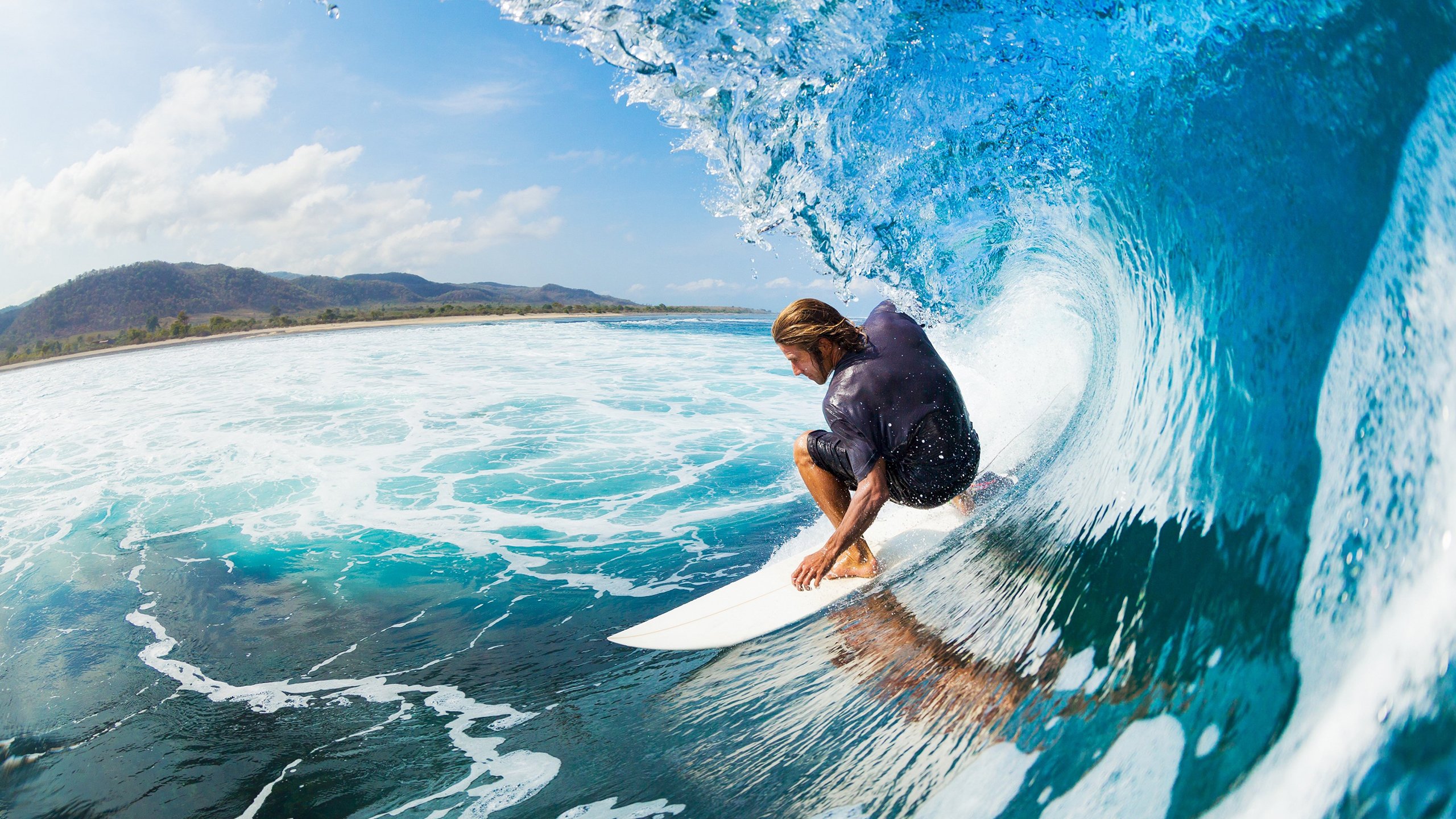 骑士通过VR系统重现关键比赛片段提升判断力，骑士体验